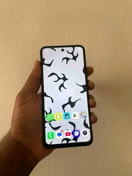 Tecno pop 10 Go Noir