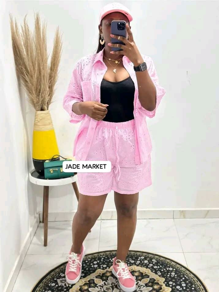 Ensemble short femme chic et confortable