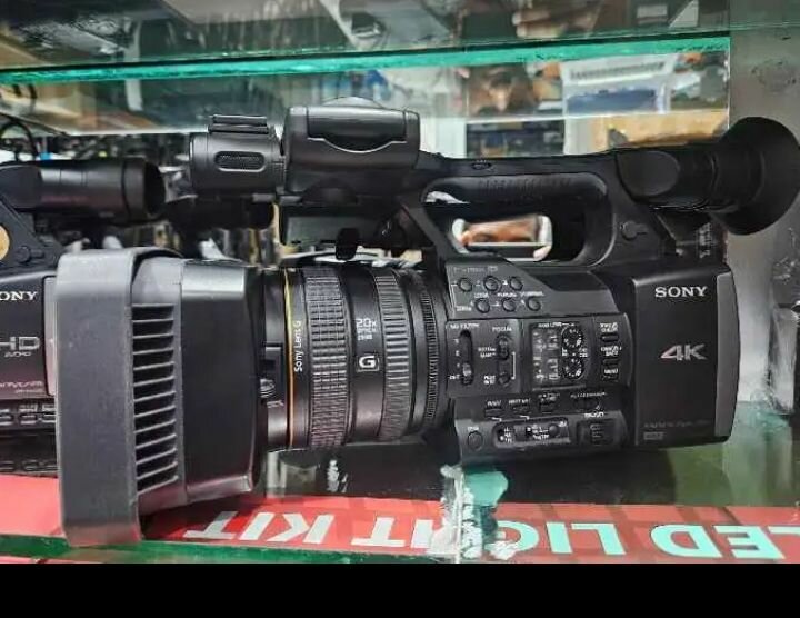 Caméra vidéo 4K Professionnelle Canon/Sony