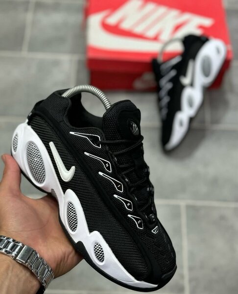 Chaussures Nike Air Max noires pour homme