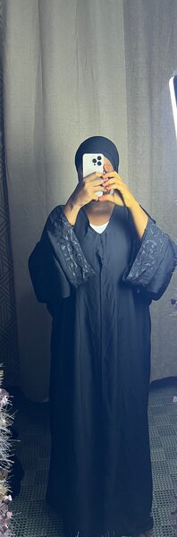 Abaya noire pour femme