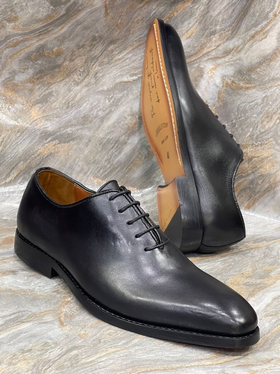 Chaussures en cuir élégantes