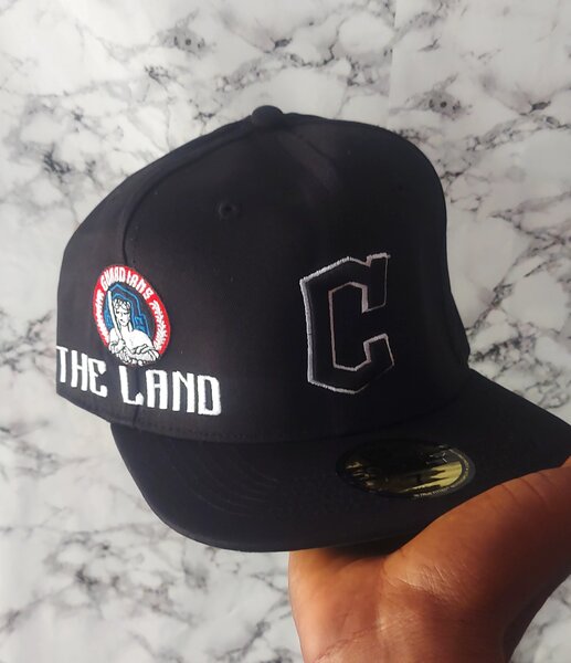 Casquette "The Land" noire