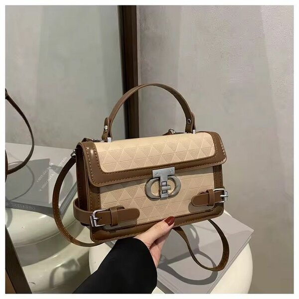 Sac à main élégant en cuir