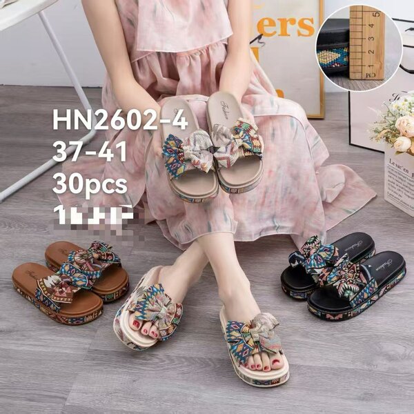 Sandales plates à fleurs pour femme
