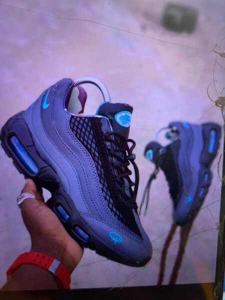 Nike air max corteiz bleu