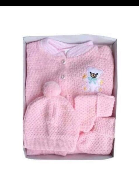 Ensemble bébé doux et chaleureux