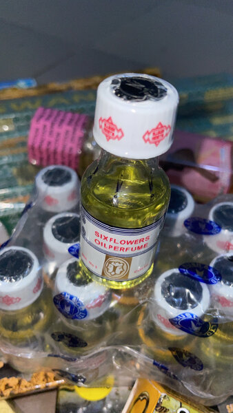 Huile Parfumée Six Fleurs