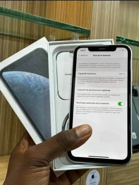iPhone XR blanc reconditionné