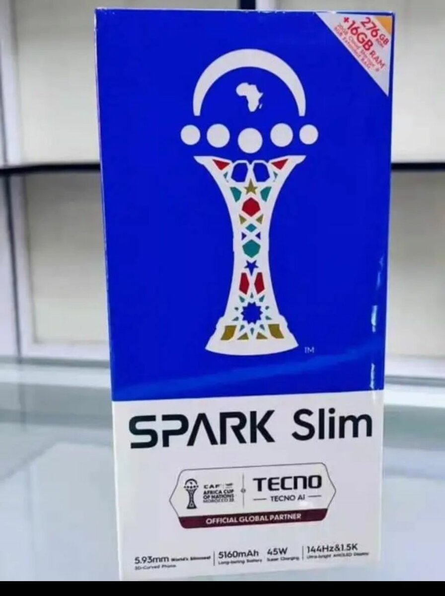 Tecno Spark Slim - Smartphone ultra-mince