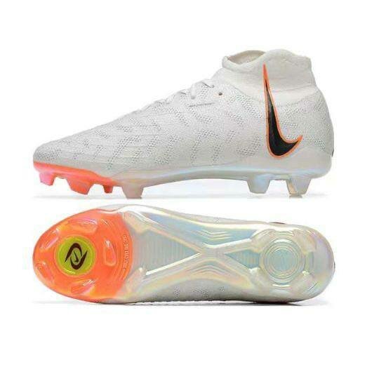 Chaussures de football Nike