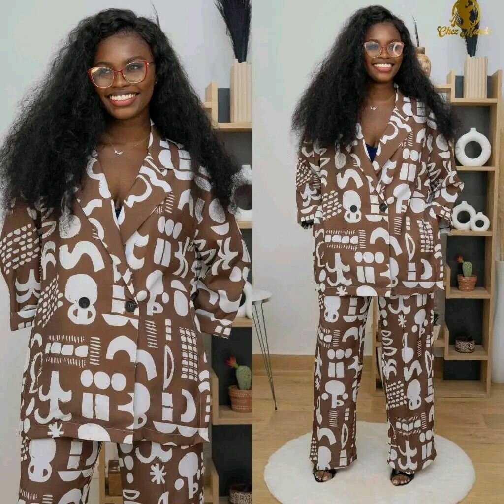 Combinaison chic pour femme