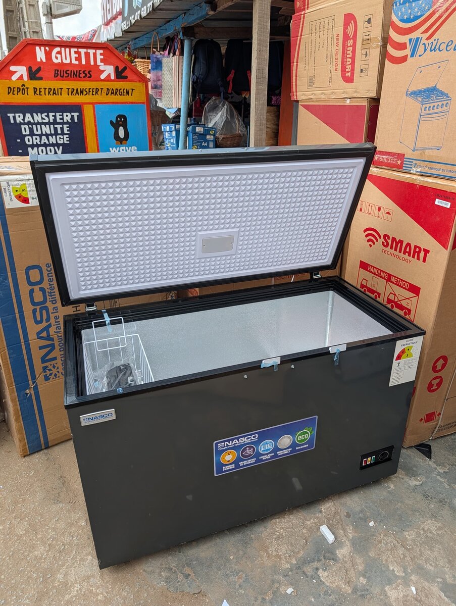 Congélateur coffre Nasco 200L