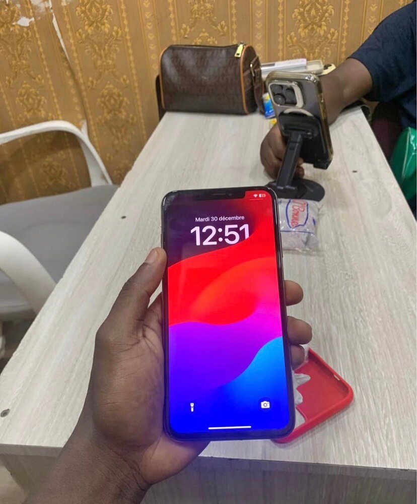 iPhone X 64GB Argent