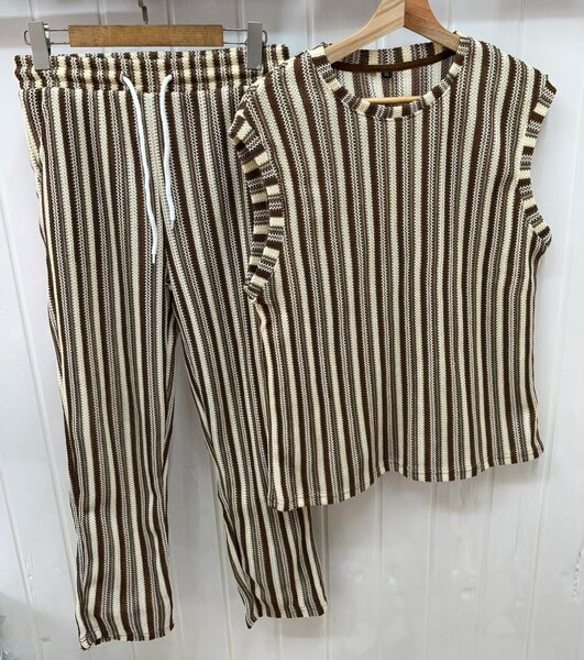 Ensemble pyjama rayé confortable