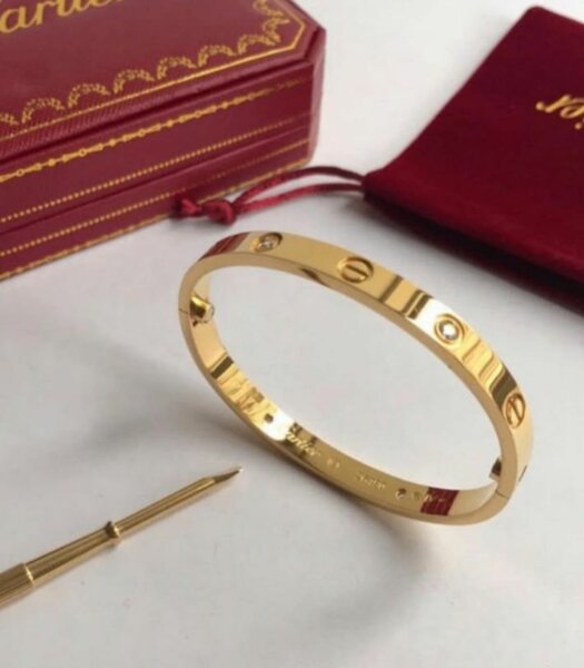 Bracelet en or style luxe