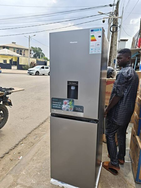 Réfrigérateur Hisense porte double