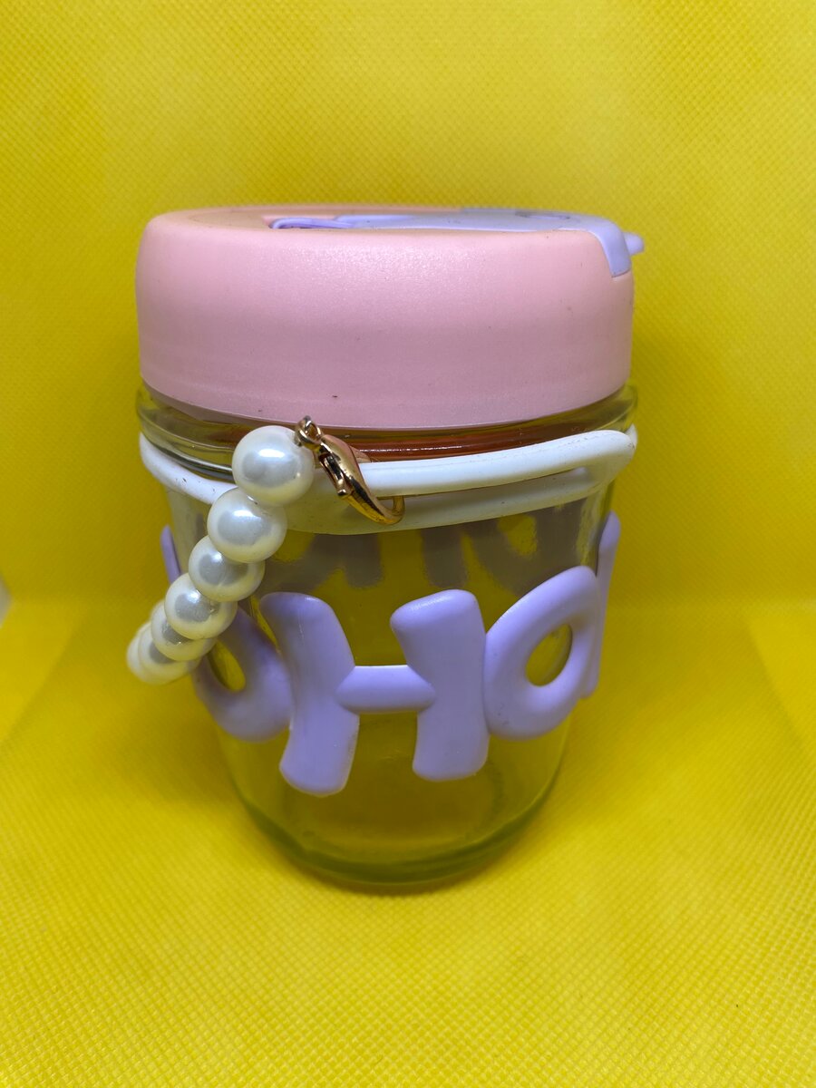 Gourde en verre avec perles