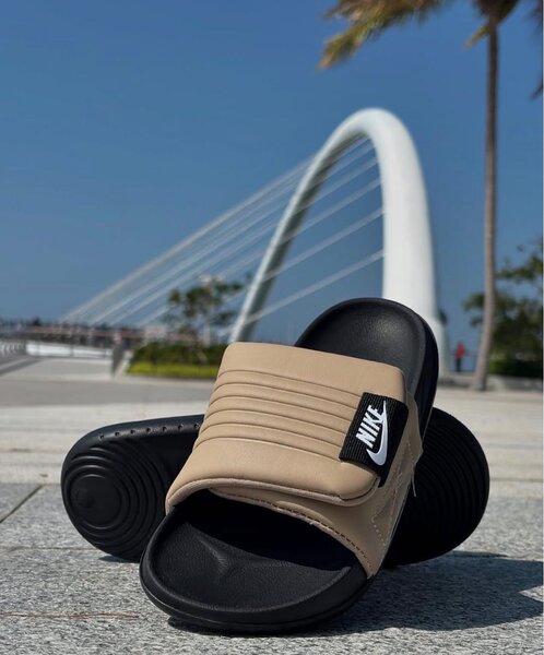 Claquettes confortables Nike