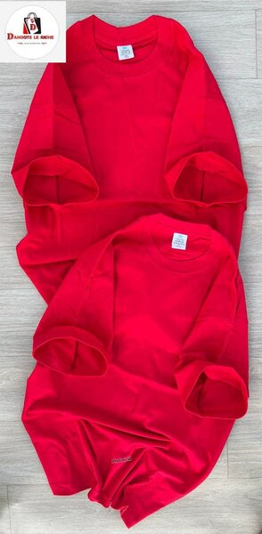 T-shirts rouges en coton