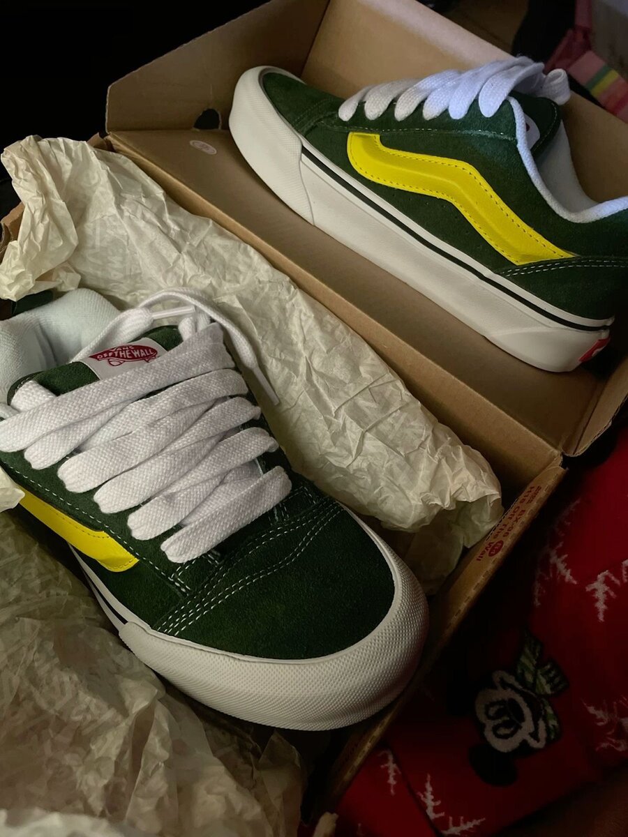 Vans en daim vert