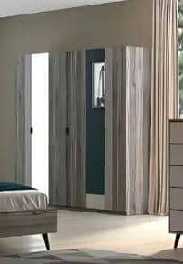 Armoire Moderne en Bois