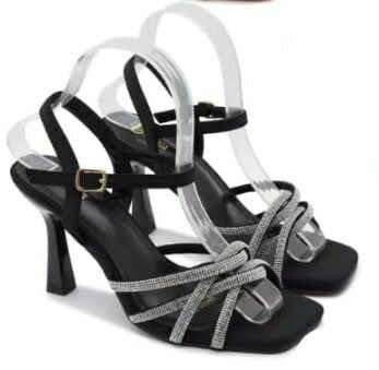 Sandales à talons élégantes