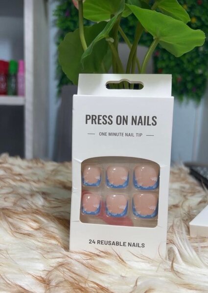 Press on Nails 24 pièces réutilisables