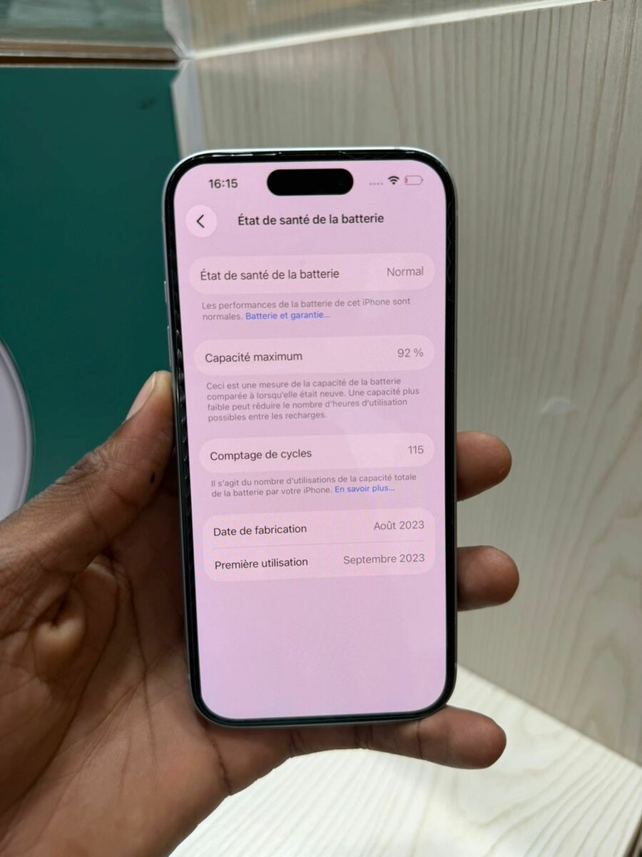 iPhone 15 Simple 128 Go