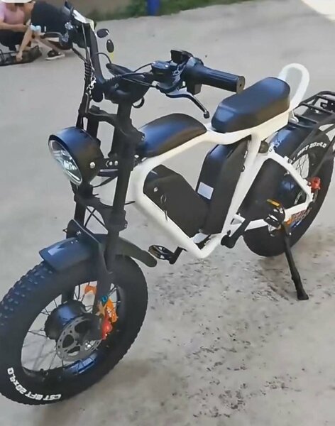 Vélo Électrique Pliable - Idéal pour les Trajets Quotidien