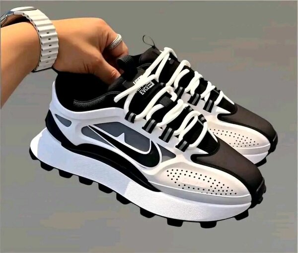 Chaussures Nike noir et blanc pour hommes