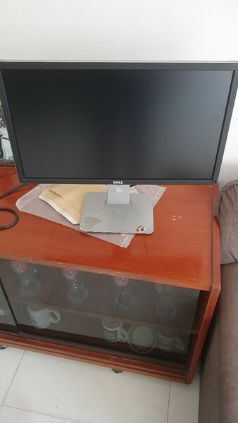 Moniteur Dell 23 pouces P2314H