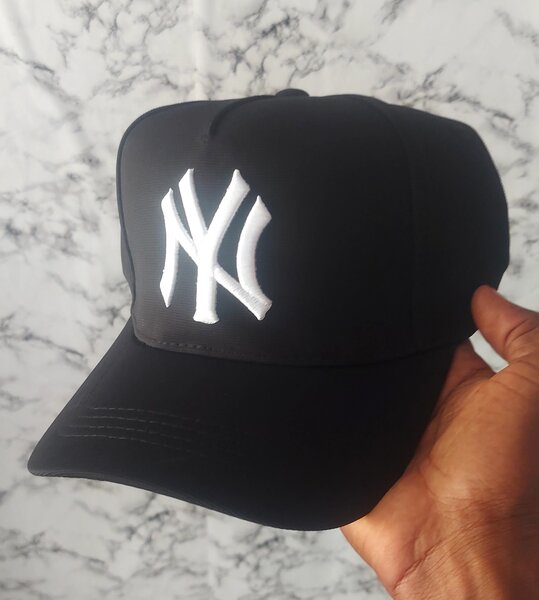Casquette baseball noire stylée