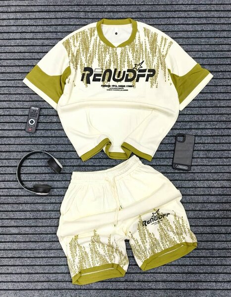 Ensemble de sport décontracté