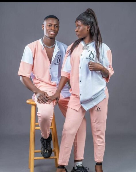 Ensemble survêtement couple rose et blanc