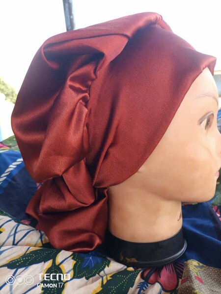 Chouchous et Bonnets en Satin