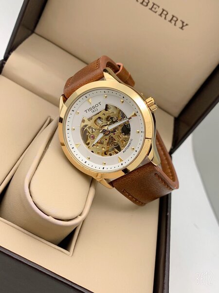 Montre Tissot homme Luxe en cuir marron