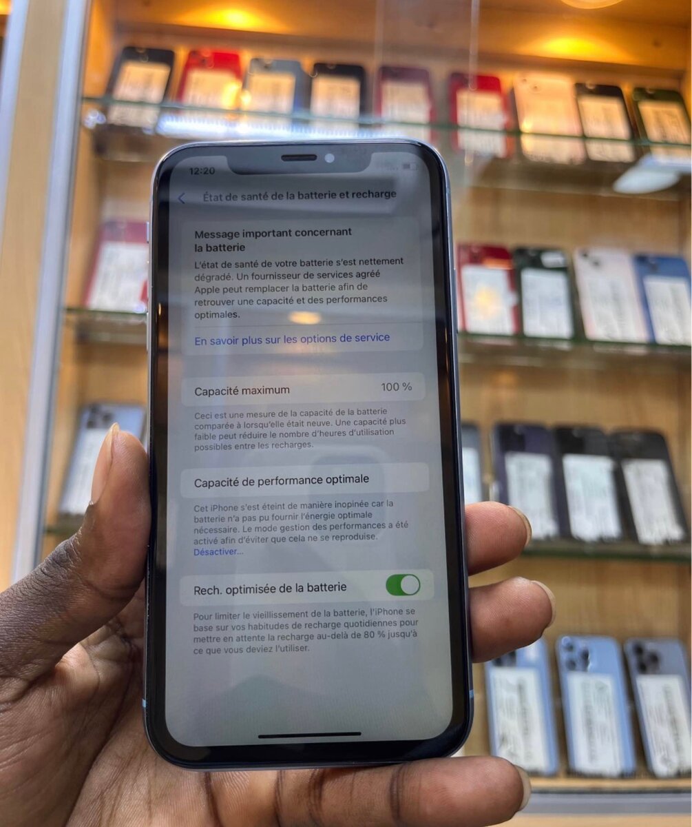 iPhone XR bleu ciel 64Go