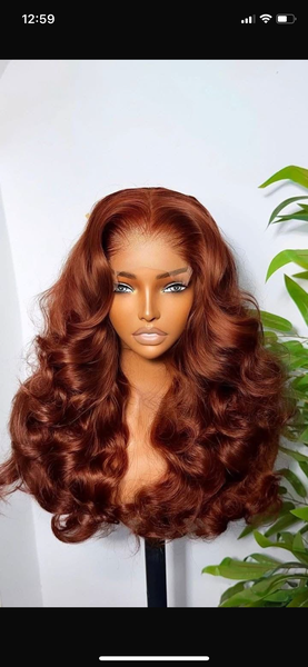 Perruque bouncy avec closure