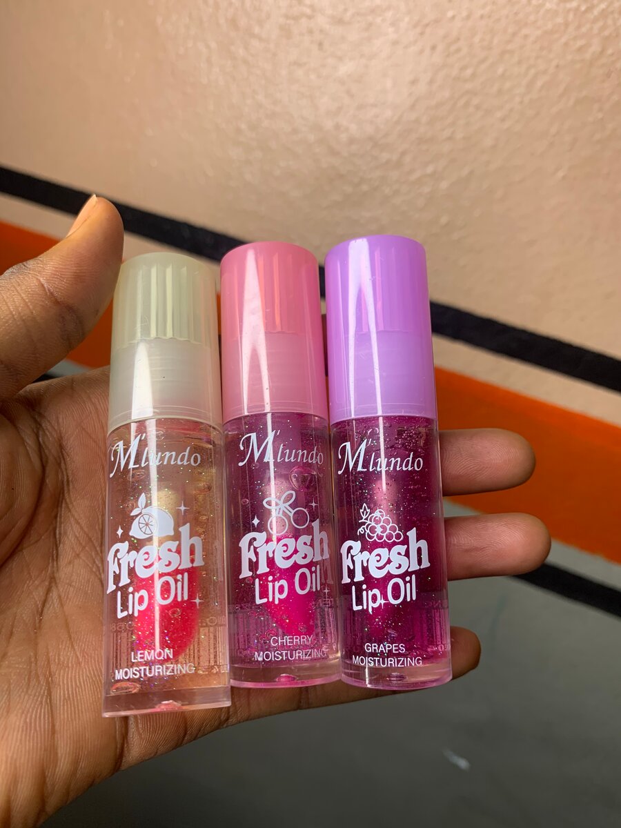 Huile pour lèvres hydratante