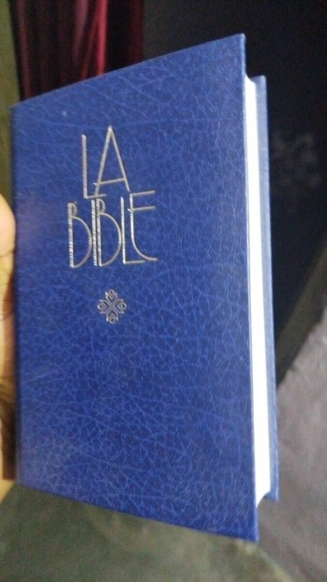 Bible et Livre Chrétien