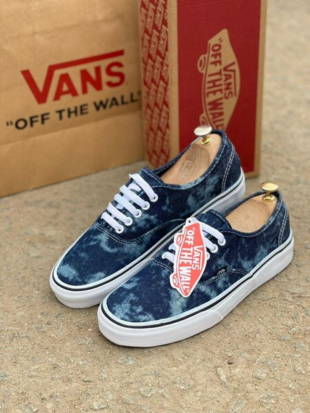 Baskets en denim tendance Vans