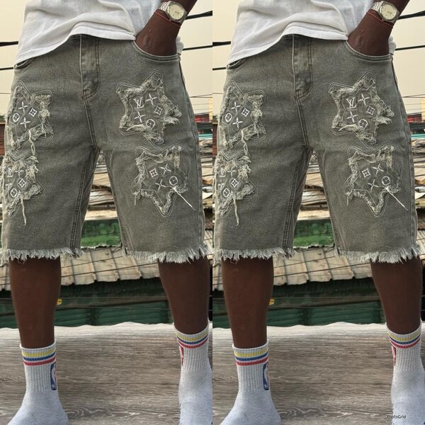 Shorts en jean déchiré pour homme
