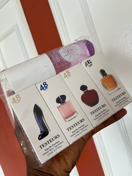 TESTEURS Parfums pour femmes - 4pcs