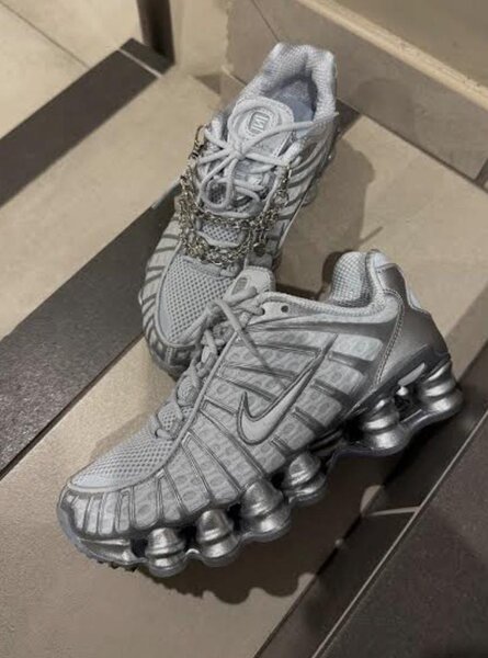 Nike Shox TL argentées