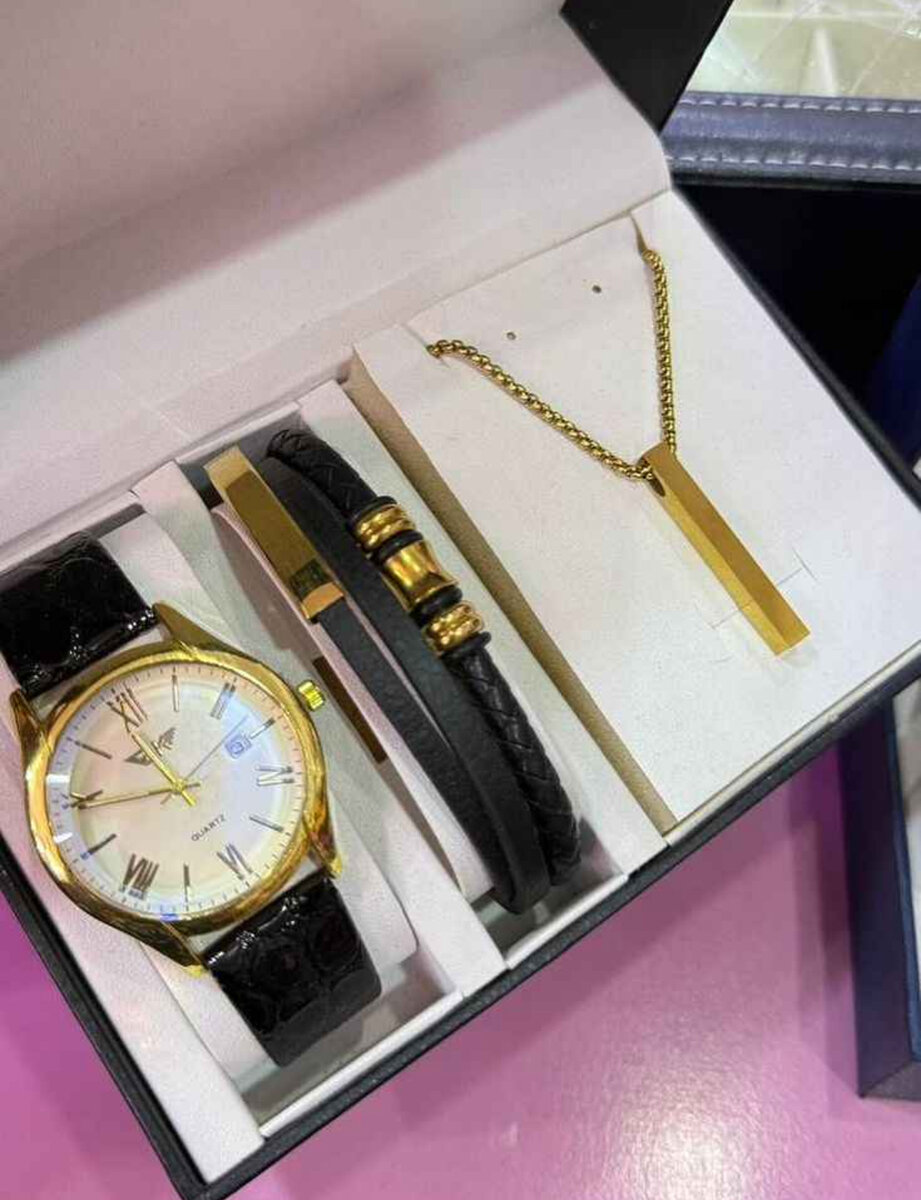 Ensemble Montre et Bijoux Luxe