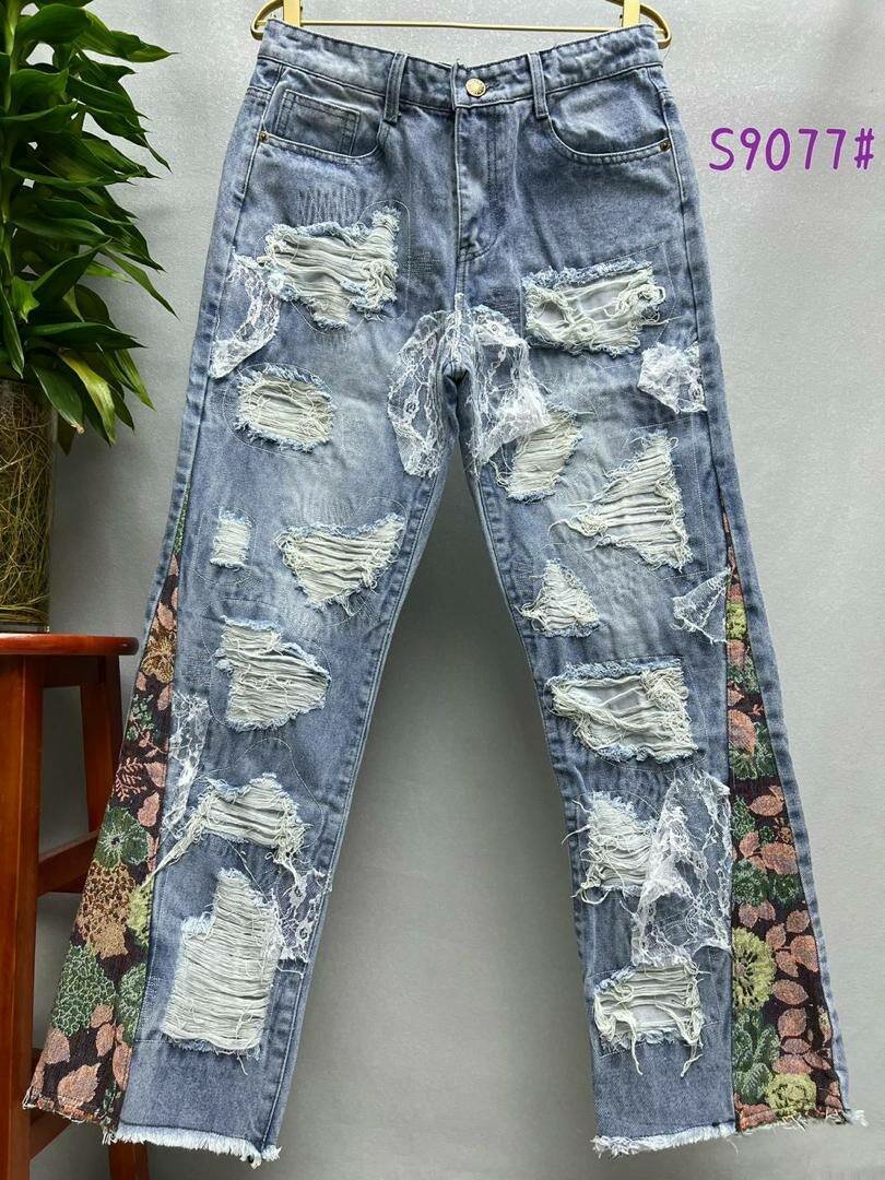 Jeans brodés tendances