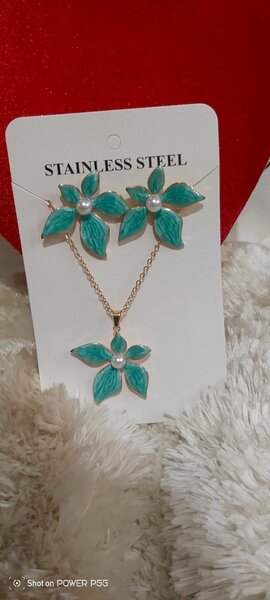 Bijoux en acier inoxydable