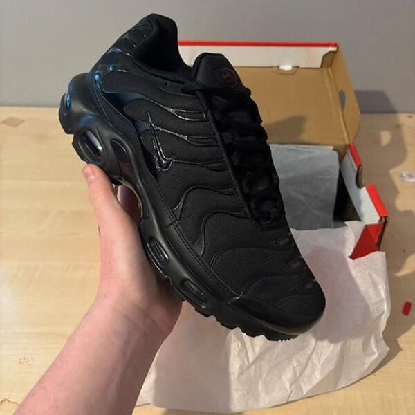 Baskets noires confortables