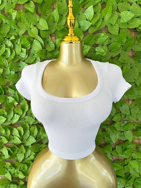 Top court en tricot stretch